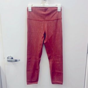 Size 6 Lululemon Wunder Under Crop Leggings; Like New Condition